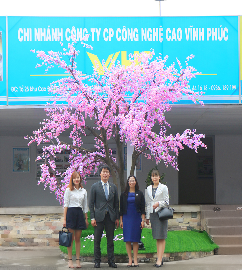Ông Đoàn Văn Minh - Đại diện tập đoàn C.E.O về giao lưu và thăm Công ty cổ phần Phát triển Quốc tế ASIA - AGACO
