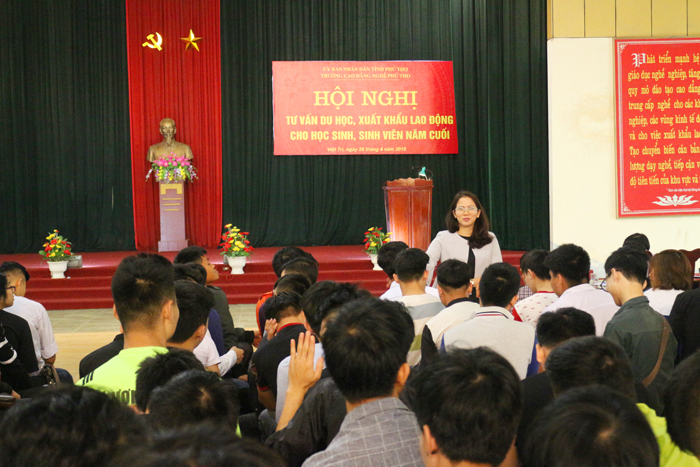 Hội thảo: “Định hướng tương lai” và giới thiệu chương trình “Sinh viên thực tập” tại Nhật Bản,Đài Loan, Hàn Quốc